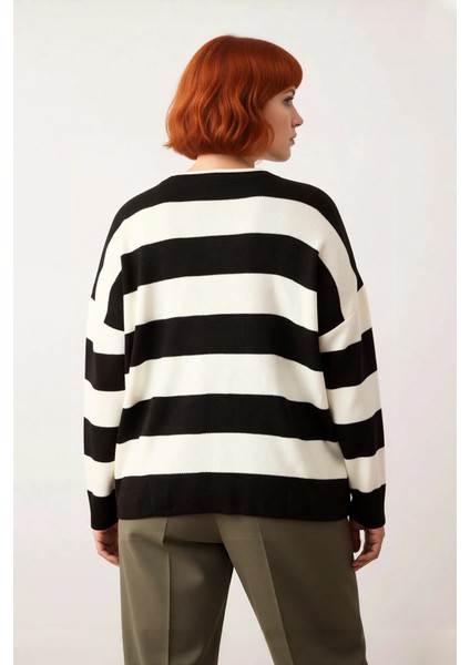 Kadın Konforlu Rahat Kesim Polo Yaka Çizgili Uzun Kollu Triko Kazak Orta Kalınlık Günlük Şıklık modelleri