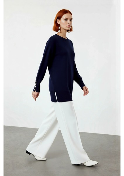 Kadın Basic Relaxed Kesim Uzun Kol Bisiklet Yaka Inci Detaylı Triko Kazak Modern Rahatlık Kaliteli fırsatları