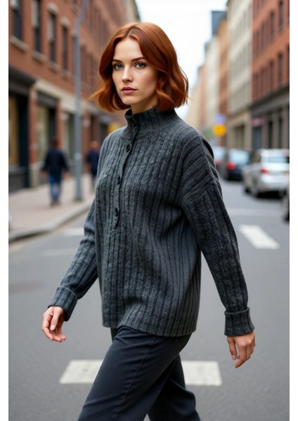 Kadın Casual Fitilli Triko Kazak Orta Kalınlık Dik Yaka Düşük Kol Rahat ve Trend Kış Stili fırsatları