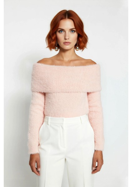 Kadın Basic Siluet Uzun Kollu Carmen Yaka Ekru Regular Kalıp Crop Triko Kazak Kış Gündüz Gece fiyatları