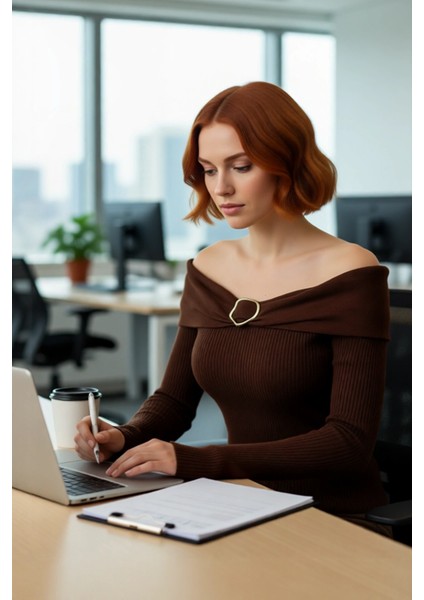 Kadın Kahverengi Aksesuar Detaylı Ince Triko Kazak Carmen Yaka Fitted Şık Giyim Kaliteli