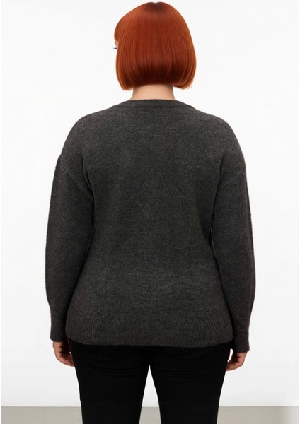 Kadın Pembe Işıltılı Taş Işlemeli Regular Kesim Bisiklet Yaka Uzun Kollu Günlük Triko Kazak fiyatları