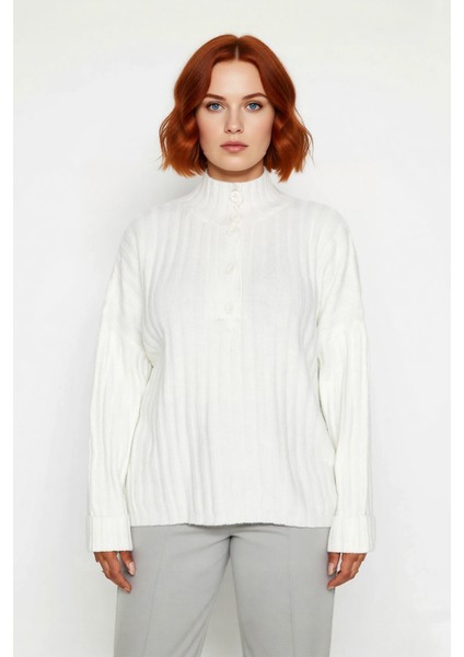 Kadın Relaxed Kalıp Dik Yaka Fitilli Dokuma Düğmeli Triko Kazak Kış Günleri Için Konfor ve Şıklık fiyatları