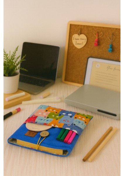 Çocuklar ve Yetişkinler Için Rengarenk Desenli Kitap Kılıfı