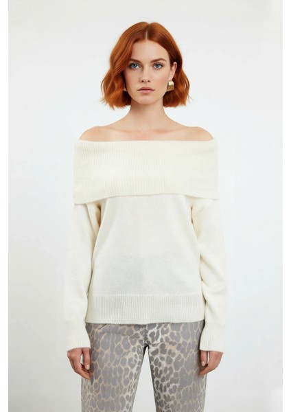 Kadınlara Özel Regular Kalıp Carmen Yaka Triko Kazak Kış Şıklığı Için Ideal Uzun Kollu Tasarım fiyatları