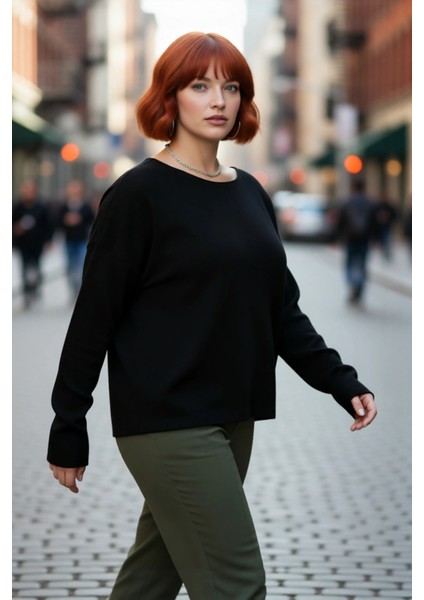 Kadın Büyük Beden Relaxed Fit Akrilik Düz Desen Triko Kazak Kış Günlük Kombinler Için Şık Seçim