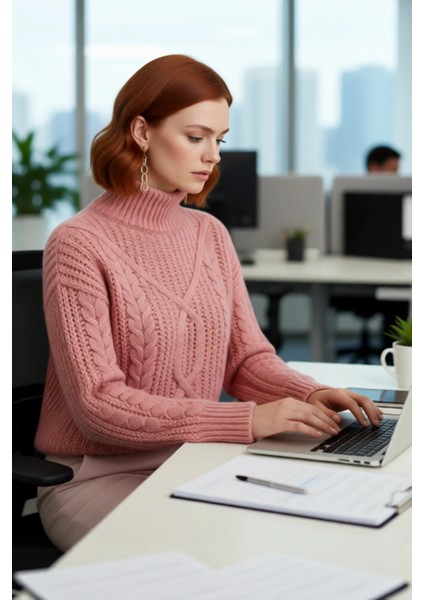 Kadın Oversize Kesim Dik Yaka Saç Örgü Deseni Kalın Akrilik Triko Uzun Kollu Kazak Kaliteli modelleri