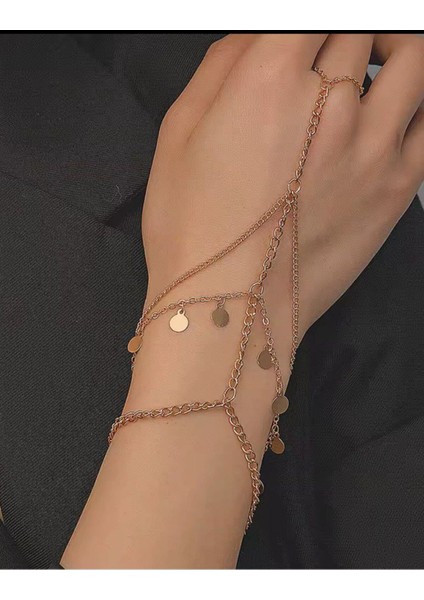 Şıklığınızı Tamamlayacak Zarif Zincirli Kadın Şahmeranı