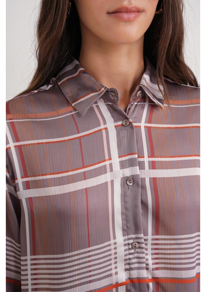 4751 Kadın Ekose Ince Saten Gömlek Bej