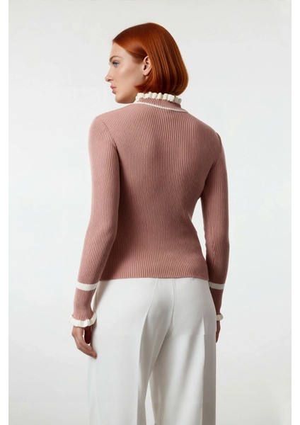 Kadın Renk Bloklu Dik Yaka Fitilli Triko Kazak Kış Günleri Için Şık ve Rahat Basic Model Seçeneği fırsatları