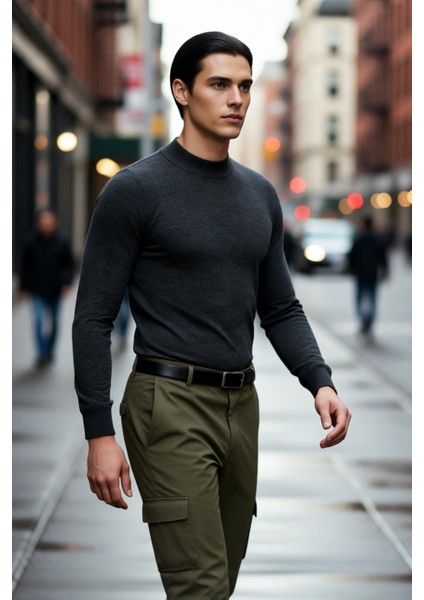 Erkek Fitted Yarım Balıkçı Yaka Triko Kazak Basic Koleksiyon Kış Stilinize Konforlu Bir Dokunuş