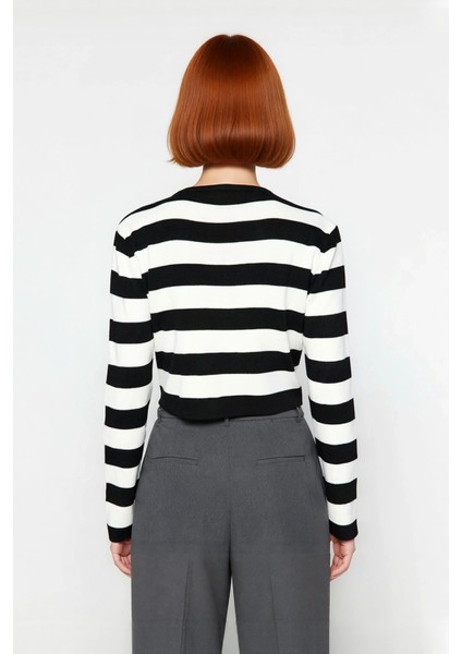 Kadın Çizgili Bisiklet Yaka Fitted Crop Triko Kazak Ilkbahar Sonbahar Günlük Kombinler Için Şık fırsatları