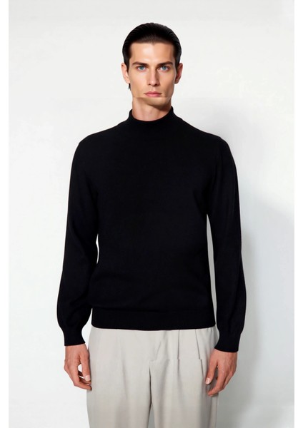 Erkek Regular Fit Dik Yaka Düz Triko Kazak Kışlık Basic Yumuşak Yapısıyla Günlük Kombinler Için fiyatları