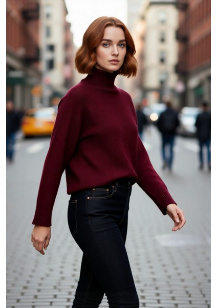 Kadın Oversize Kalıp Dik Yaka Düz Triko Kazak Düşük Kol Detaylı Kışlık Şık Günlük Kombinler Için