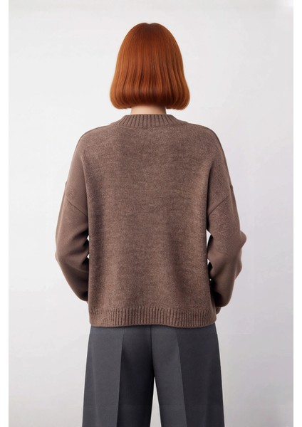 Kadın Geniş Kalıp V Yaka Basic Triko Kazak Soğuk Günler Için Modern ve Konforlu Rahatlık Sunar fırsatları