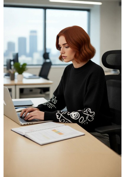 Kadın Oversize Bisiklet Yaka Kol Işlemeli Akrilik Triko Kazak Kışlık Günlük Şıklık Basic Rahat modelleri