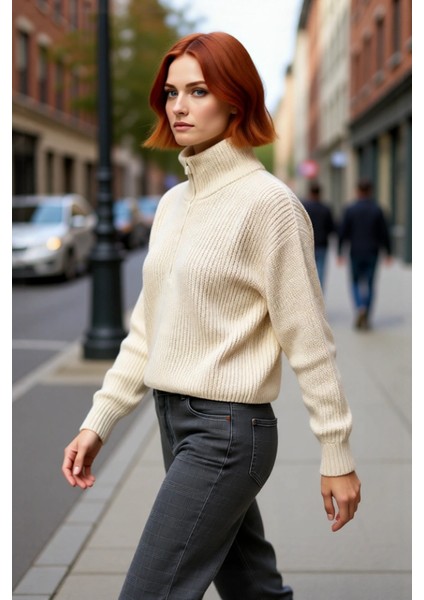 Kadın Oversize Crop Fermuarlı Dik Yaka Selanik Dokuma Akrilik Triko Kazak Kış Günlük Kombinler Için