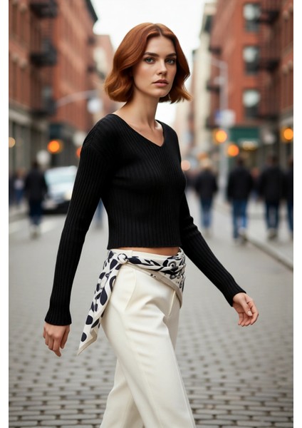 Kadın Regular Kalıp V Yaka Uzun Kollu Crop Boy Fitilli Akrilik Basic Triko Kazak Günlük Kullanım