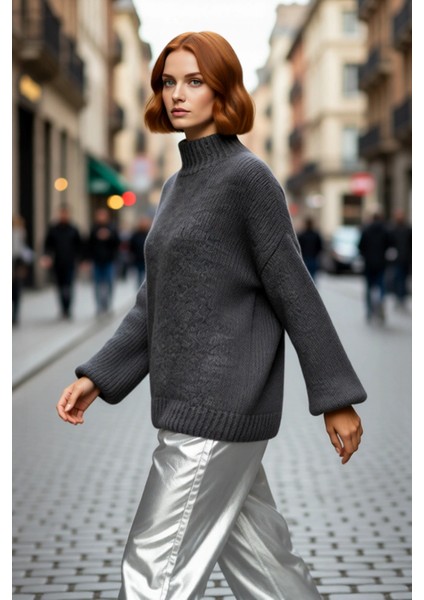 Kadın Oversize Kalın Dik Yaka Triko Kazak Kışlık Soğuk Havalarda Konforlu Günlük Stil Kaliteli