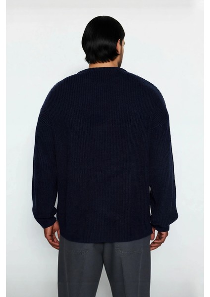 Erkek Gri Oversize Bisiklet Yaka Düz Düşük Kol Akrilik Triko Kazak Casual Tarzlara Özel Rahatlık fırsatları