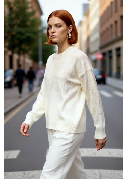 Kadın Oversize Basic Bisiklet Yaka Uzun Kollu Gri Triko Kazak Metalik Dokusuyla Şıklığı Yakala