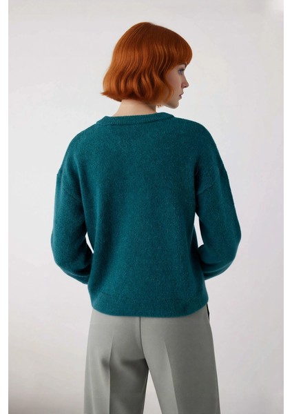 Kadınlara Özel Regular Kalıp Düşük Kol Triko Bisiklet Yaka Kazak Rahat Kış Günleri Için Ideal Seçim fırsatları