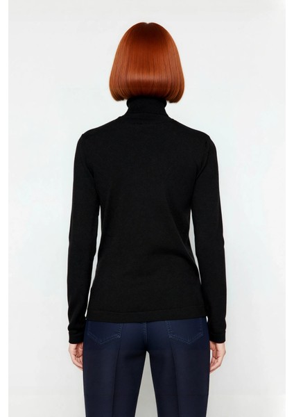 Kadın Fitted Balıkçı Yaka Triko Kazak Düz Desen Standart Kol Basic Siluet Kış Sezonu Şıklığı Sunar fırsatları