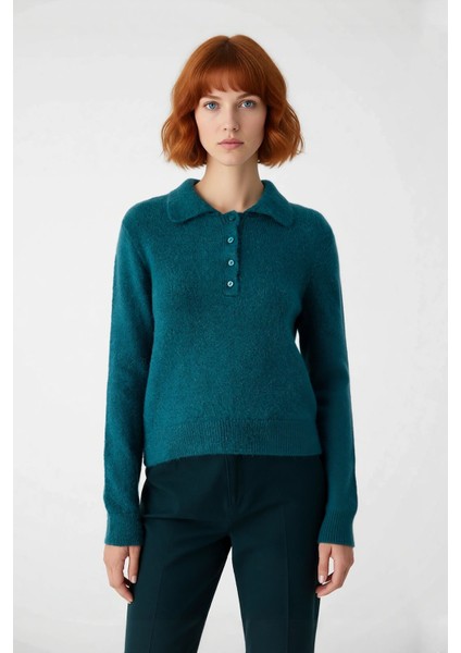 Kadın Regular Kalıp Polo Yaka Triko Kazak Kış Sezonu Için Özel Tasarım Rahat Şık ve Konforlu fiyatları