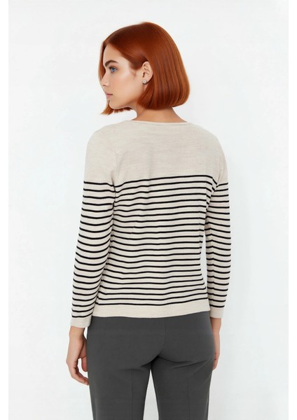 Kadınlar Için Gri Çizgili Bisiklet Yaka Akrilik Triko Kazak Sonbahar Kış Stilinizi Yükseltin fırsatları