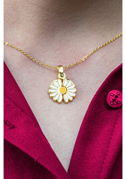 Kişiye Özel Altın Renk Bayan İsimli Açılan Papatya Kolye bbk37