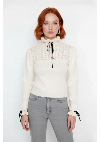 Kadın Regular Kalıp Dik Yaka Ajurlu Bağcıklı Detaylı Triko Kazak Kışlık Günlük Şık Kombinler Için fiyatları