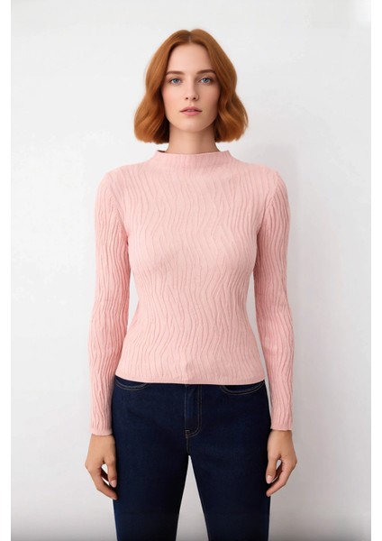 Kadın Ince Triko Dokulu Desen Fitted Kalıp Dik Yaka Standart Kollu Uzun Regular Boy fiyatları