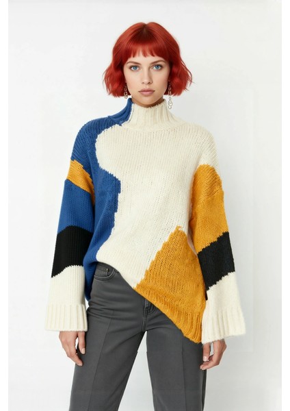 Kadın Oversize Dik Yaka Renk Bloklu Düşük Kol Selanik Dokuma Uzun Triko Kazak Kışlık Kombinlerin fiyatları