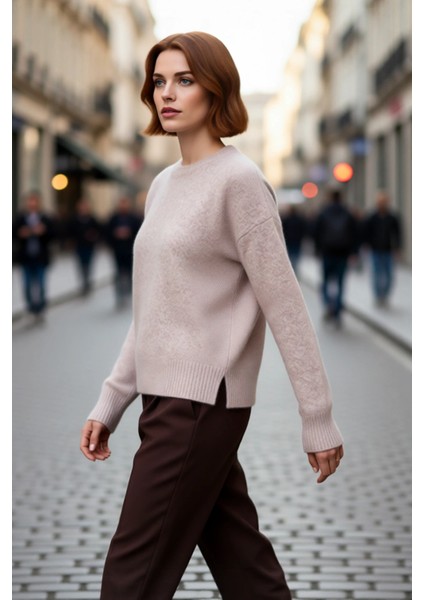 Kadın Regular Kalıp Düşük Kol Bisiklet Yaka Triko Kazak Kış Günleri Için Rahat Şık Seçim Kaliteli