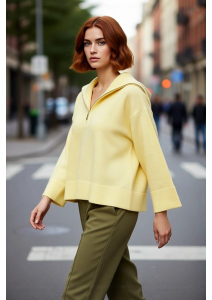 Kadın Oversize Fermuarlı Dik Yaka Triko Kazak Düşük Kol Uzun Kış Günleri Için Ideal Model
