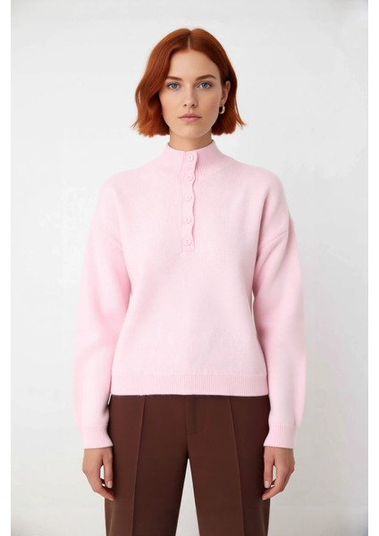 Kadın Lacivert Regular Kalıp Dik Yaka Düşük Kol Triko Kazak Günlük Şıklık ve Konfor Sunar Kaliteli fiyatları