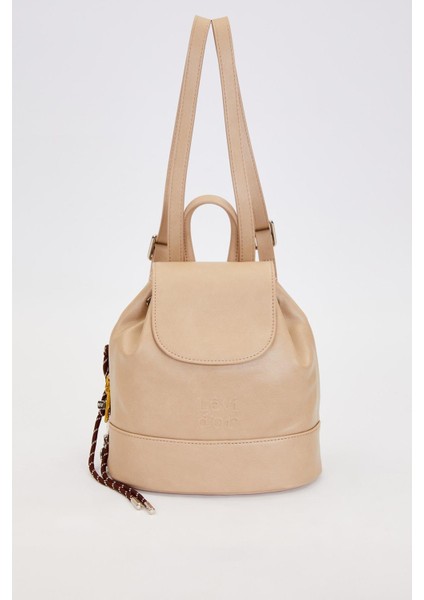 Büzgü Kapamalı, Charm Aksesuar Detaylı Kadın Sırt Çantası 930301 Gri