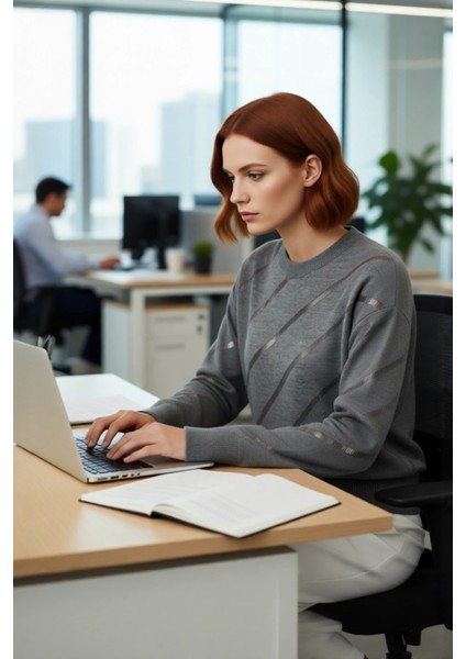 Kadınlara Özel Regular Kalıp Ajurlu Triko Kazak Bisiklet Yaka Düşük Kollu Modern Şıklık Kaliteli modelleri