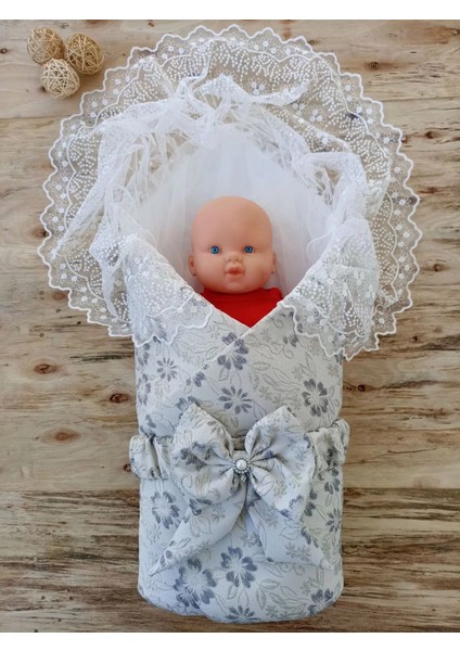 Yenidoğan Gül Sedefli Duvaklı Taş Fiyonk Erkek Bebek Kumru Kundak Bebek Battaniyesi Lacivert modelleri