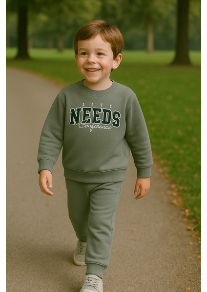 Erkek Çocuk Kışlık Eşofman Takımı Life Needs Confidence Yazılı Pamuklu Üç Iplik Şardonlu Günlük Kombin 2-3-4-5-6 Yaş fırsatları