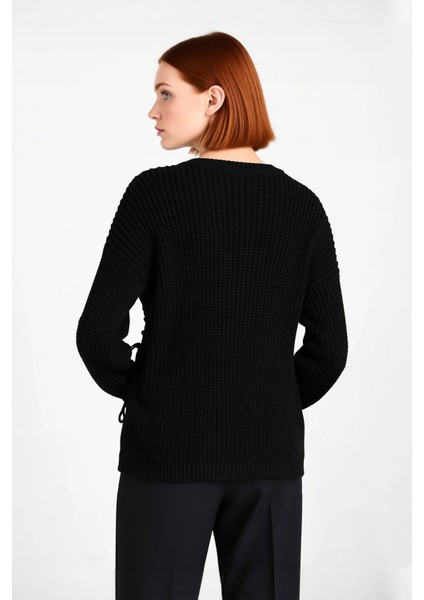 Kadın Rahat Kesim Gri Bağcık Detaylı Selanik Örgü Kışlık Triko Kazak Düşük Kol Stiliyle Kaliteli fiyatları