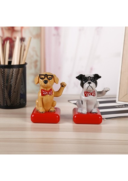 Şık Köpek Figürü Solar Sallanan Biblo – Araba ve Masa Dekoru (10 Cm)