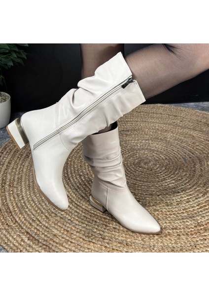 Düz Taş Topuklu Bej Çizme M4507 modelleri