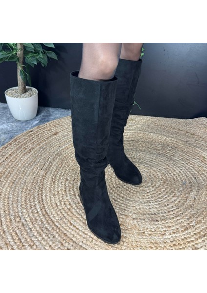 Düz Kısa Topuk Siyah Süet Çizme M4504 fırsatları