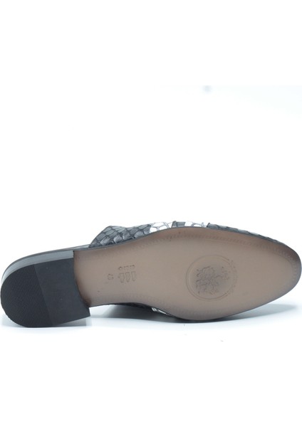 Siyah Beyaz Yılan Desenli Hakiki Deri Erkek Sabo Half Shoes fırsatları