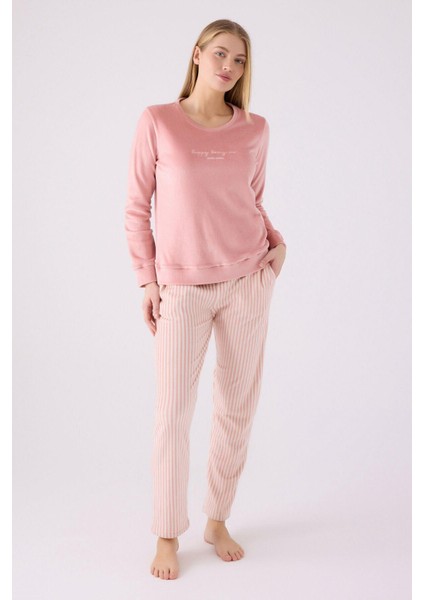 Kadın Kadife Uzun Kollu Pijama Takımı