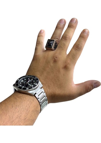 Mineli Dikdörtgen Oniks Taşlı Gümüş Erkek Yüzük modelleri