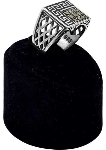 Markazit Taşlı Greg Desenli Kare Gümüş Erkek Yüzük fiyatları