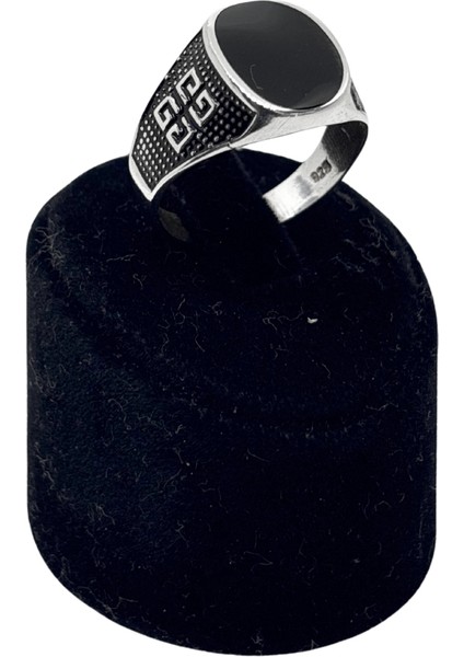 Meander Motif Oval Siyah Mineli Gümüş Erkek Yüzük