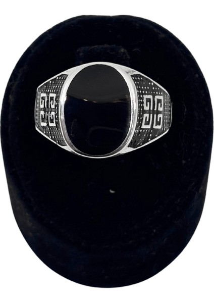Meander Motif Oval Siyah Mineli Gümüş Erkek Yüzük modelleri